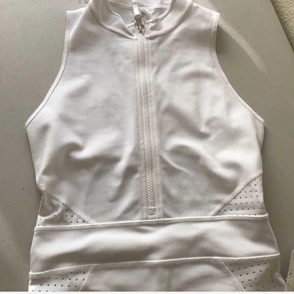 NWT WHITE LULULEMON WILD ABANDON ONE PIECE - - 10 - Picture 6 of 8